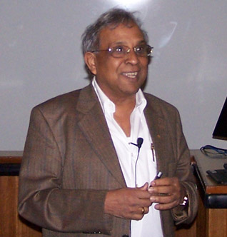Professor Padma Shukla lecturing about Physics